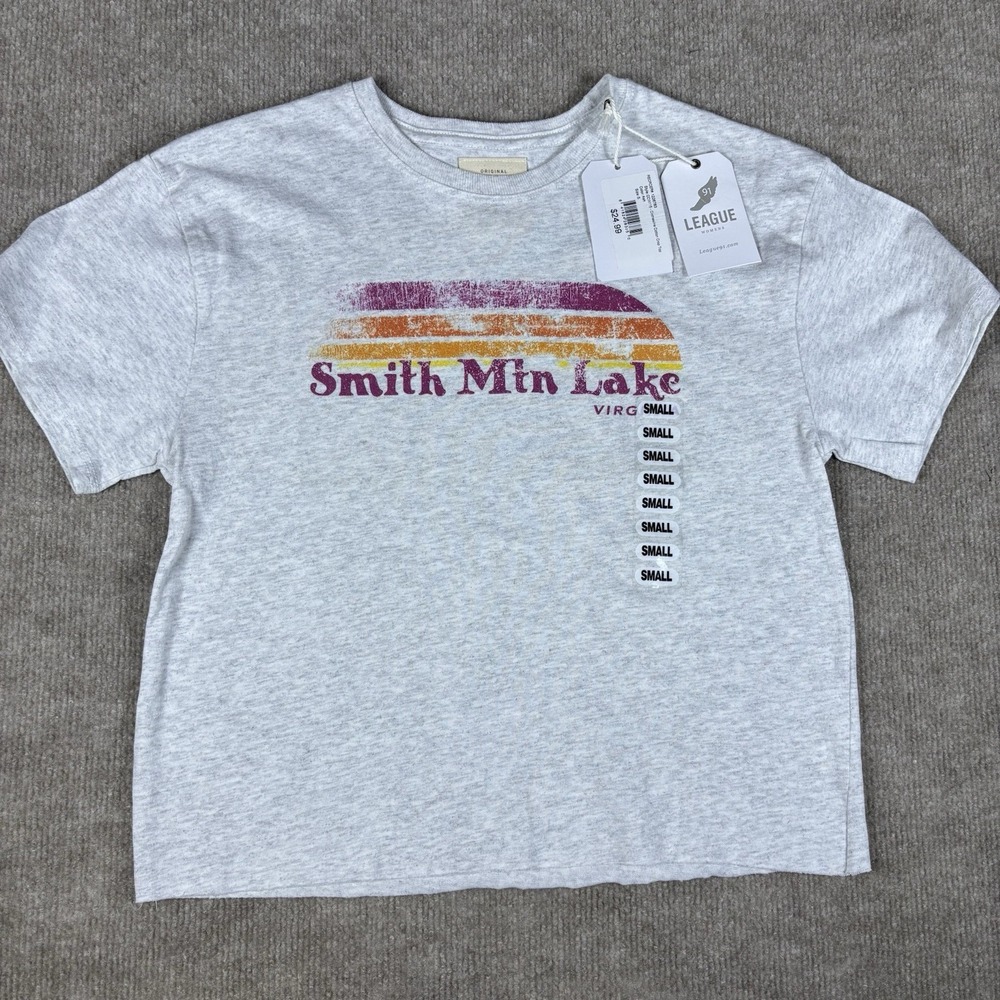 League Womens Small Smith Mtn Lake Crop Top Shirt NWT‎ Gray Cotton Graphic Tee